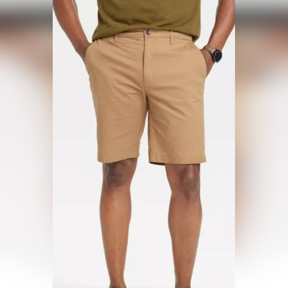 Men's size 42 Goodfellow chino shorts new! 9 inch inseam - Picture 1 of 3